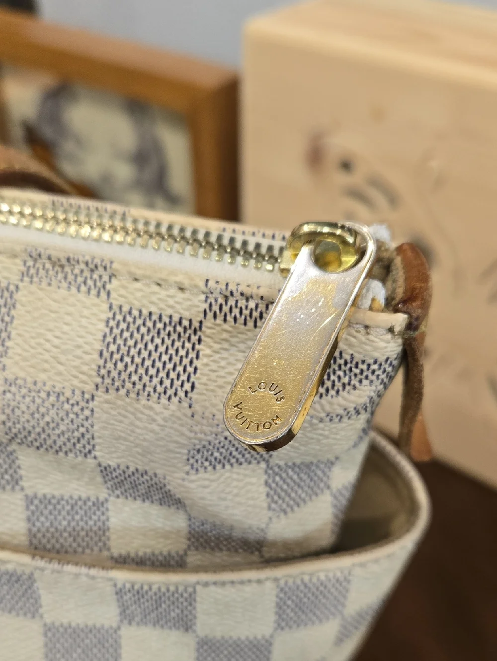 LOUIS VUITTON TOTALLY PM DAMIER AZUR SHOULDER BAG - GUC! - Picture 13 of 16